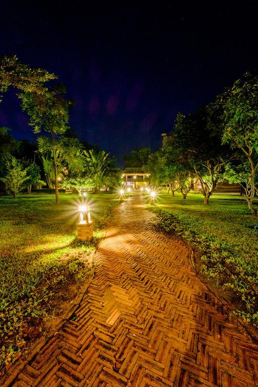 Banyen Villa Сан Саи Экстерьер фото